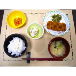 本日のお昼ごはん